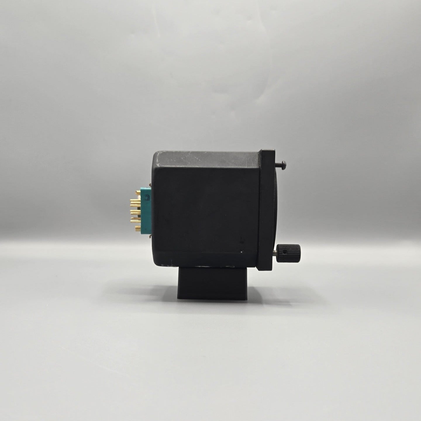 Aircraft Radio and Control ADF Indicator - PN:40980-1001