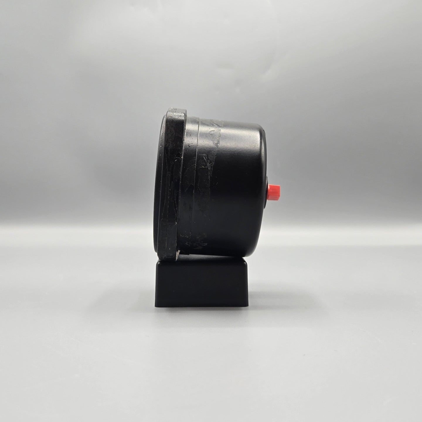 United Instruments Airspeed Indicator - 8025 (Code. B465)