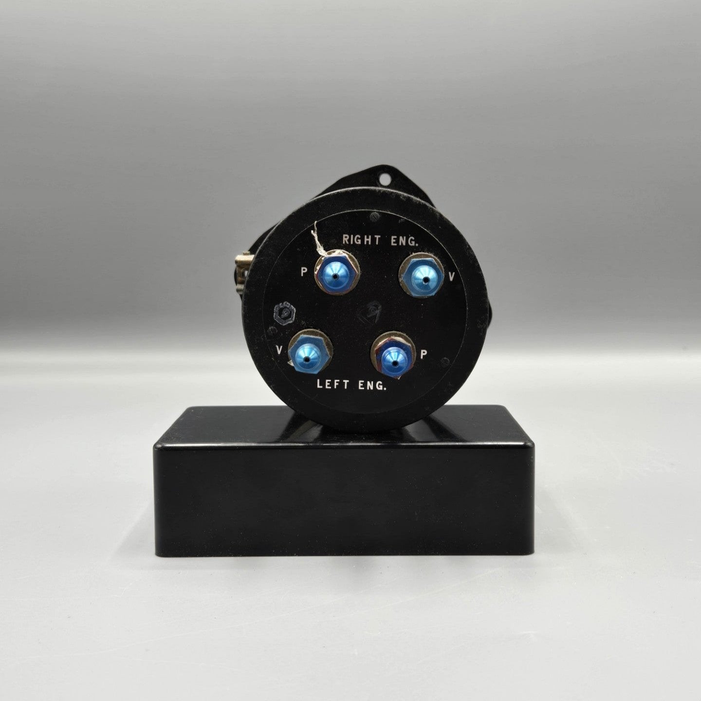Dual Fuel Pressure Indicator - PN: 6225 (Code G.63)