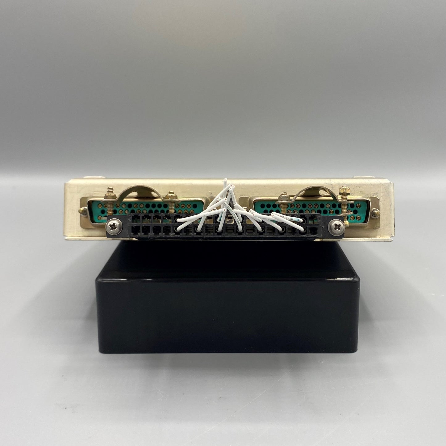 Bendix/King KMA 26 Audio Panel - Part Number: 066-01155-0101