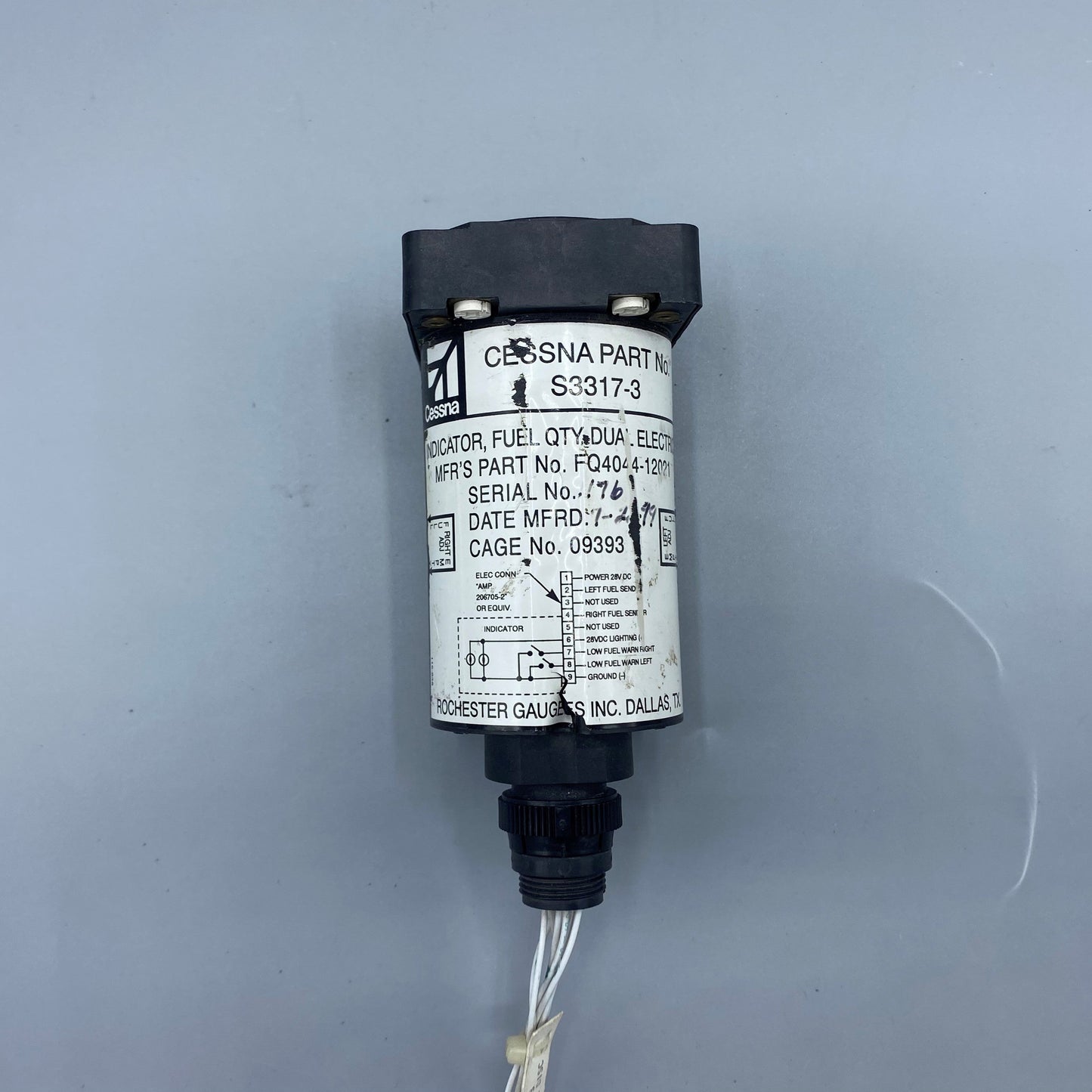 Cessna Fuel Quantity Indicator - Part Number: S3317-3, FQ4044-12021