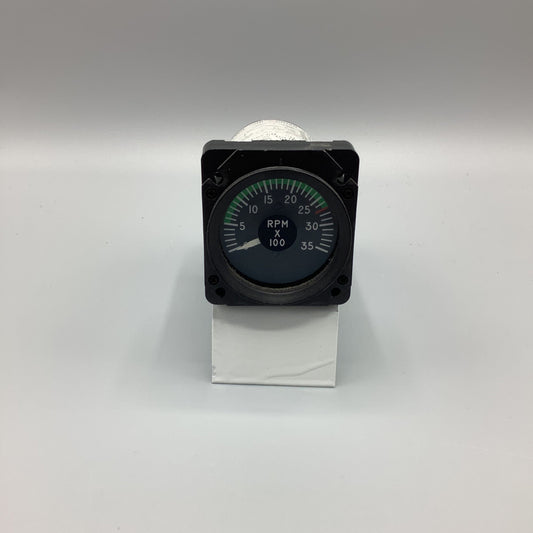 Cirrus Tachometer Instrument - Part Number: 13559-002