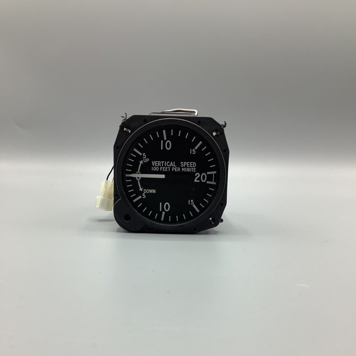 United Instruments VSI - PN: 7000