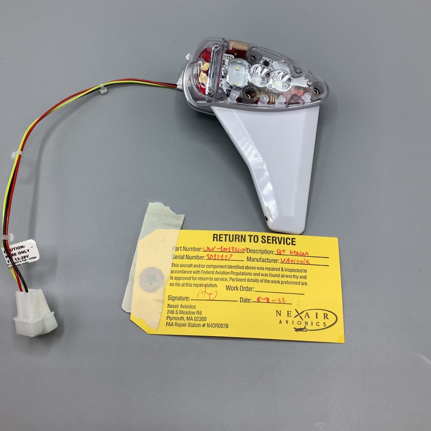 uAvionix SkyBeacon Nav Strobe Light/ADS-B Out - Part Number: UAV-1001856-002