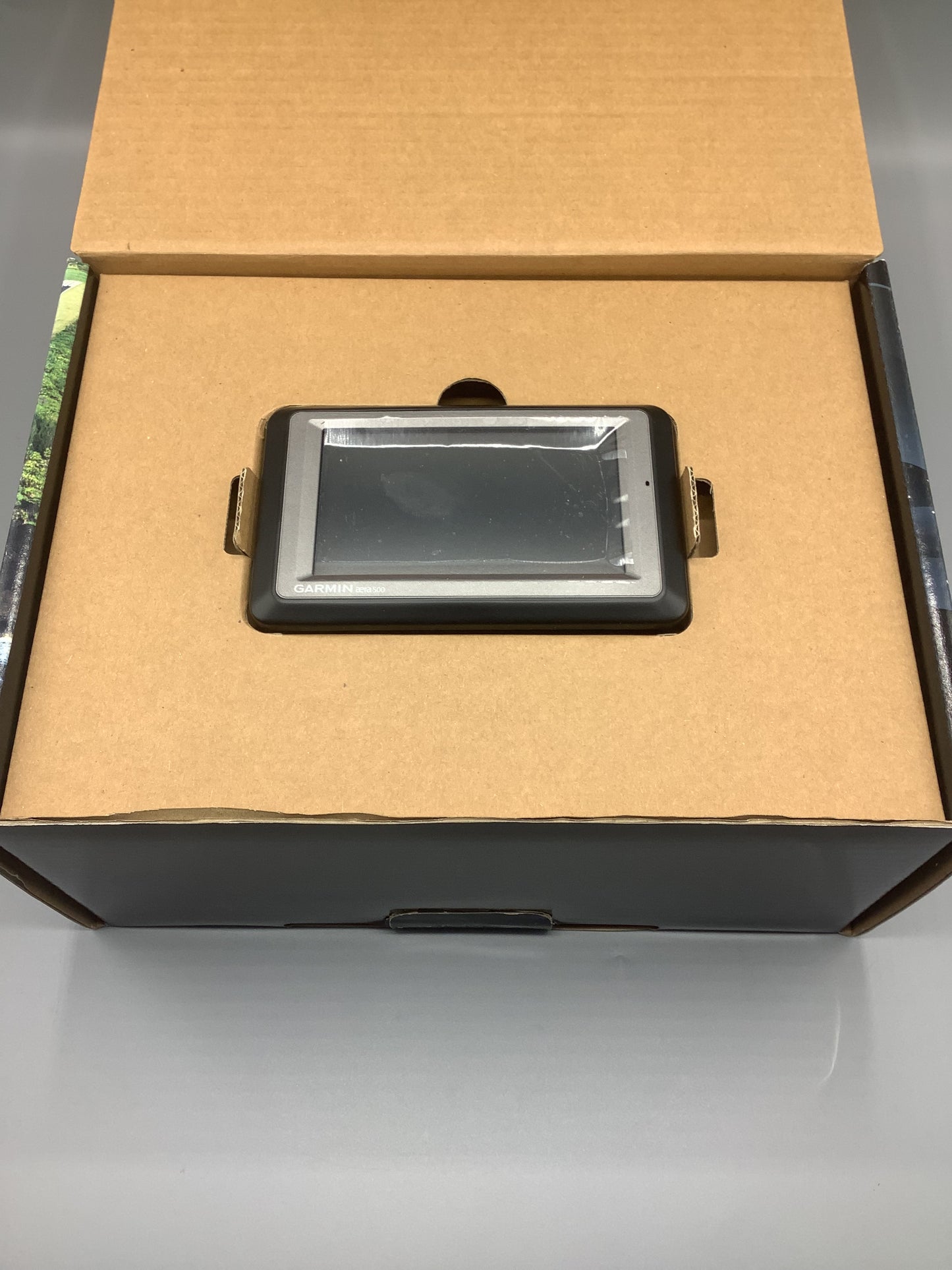 Garmin Aera 500 Americas Kit - Part Number: 010-00836-00