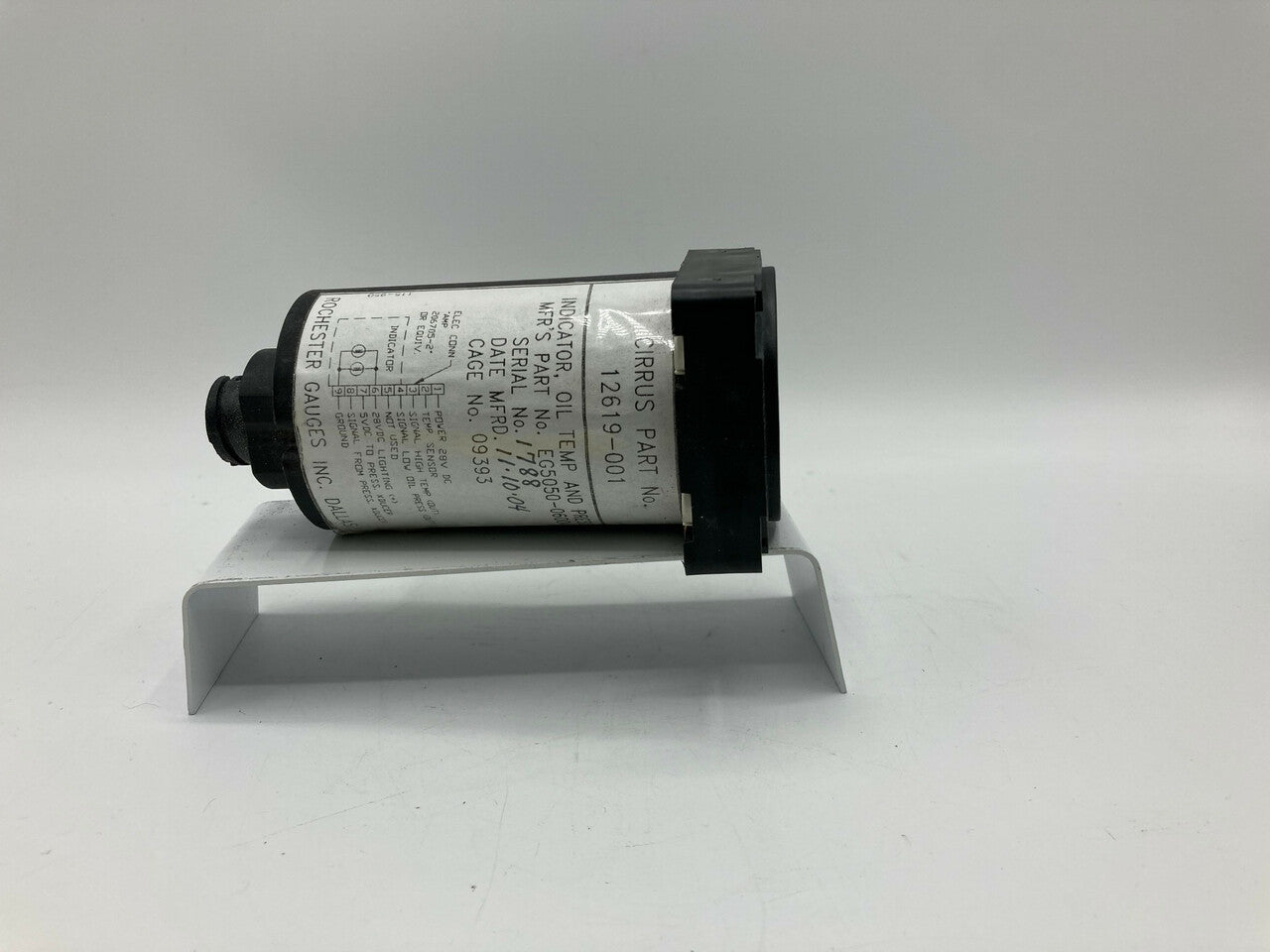 Cirrus Oil Temp and Oil Pressure Gauge - PN: 12619-001