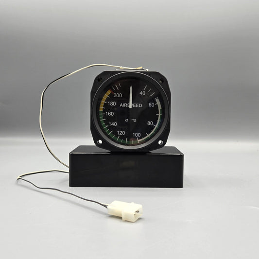 Sigma Tek Airspeed Indicator - PN: EA5175-07L-CIR