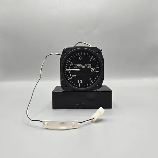 United Instruments VSI - PN: 7000 (Code: C.83)