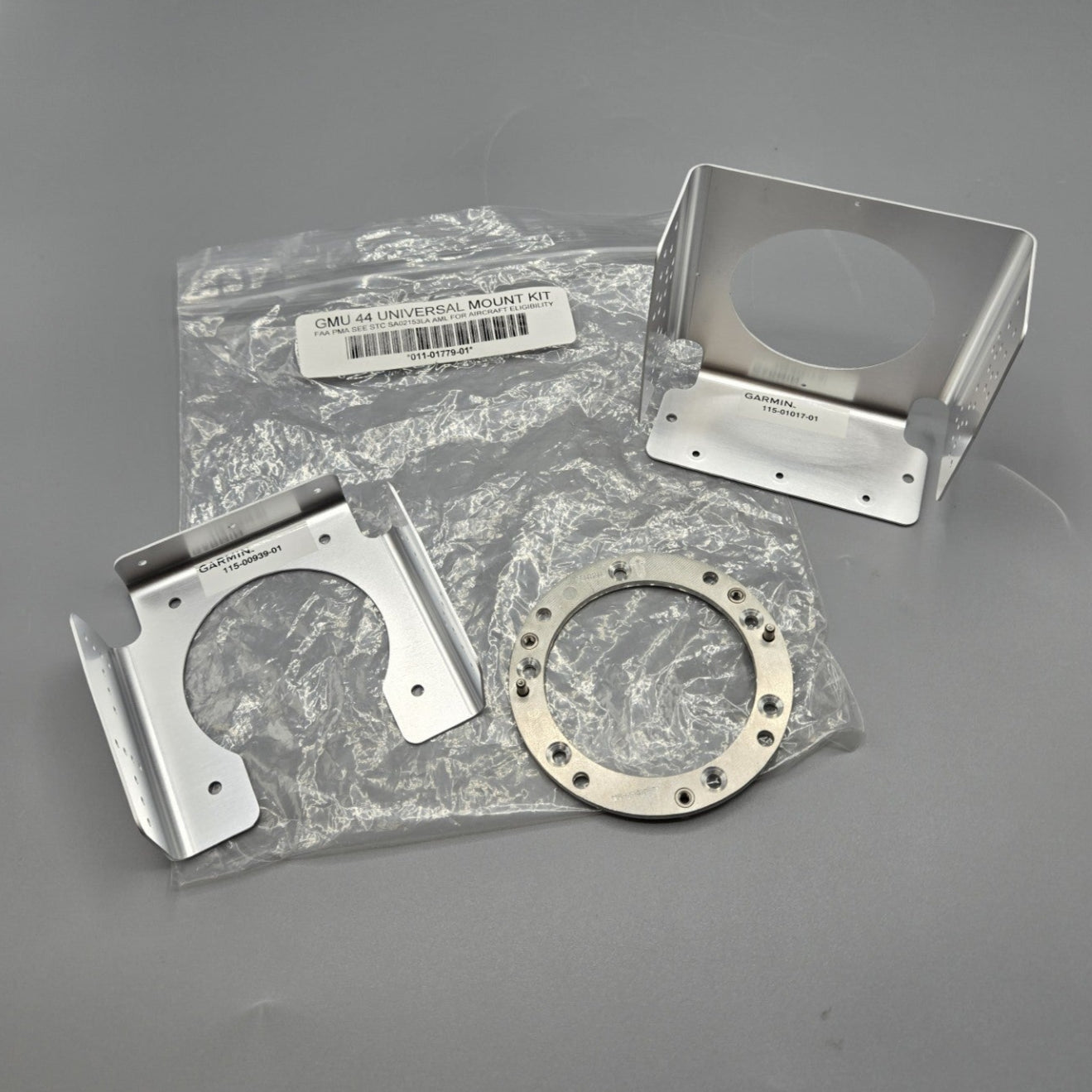 Garmin GMU 44 Universal Mount Kit - PN: 011-01779-01