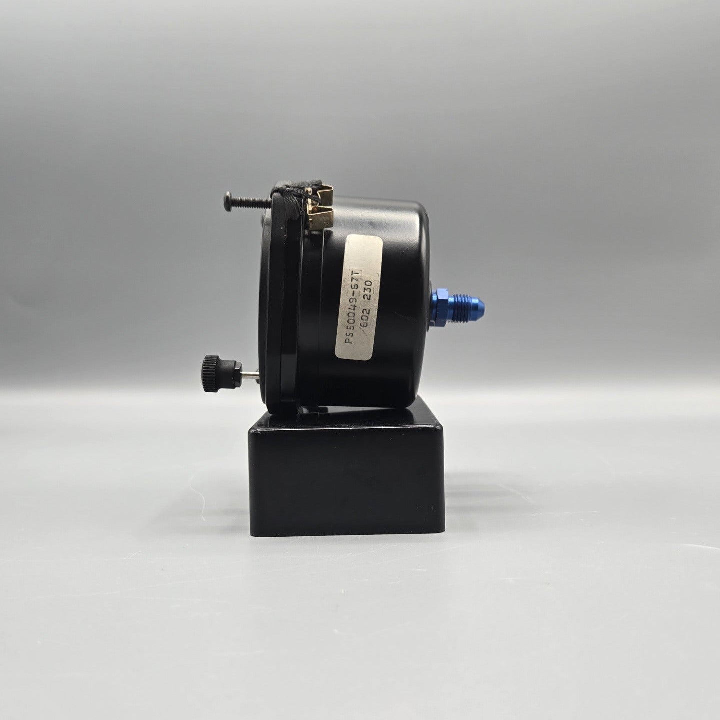 United Instruments Airspeed Indicator - PN: 8125 (Code: B. 794)