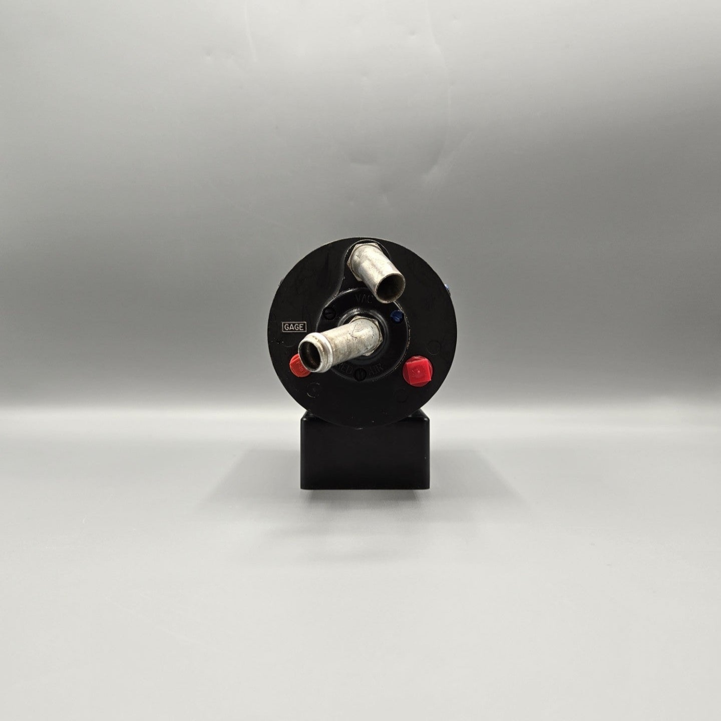 Sigma Tek Attitude Gyro - PN: 23-501-06-16