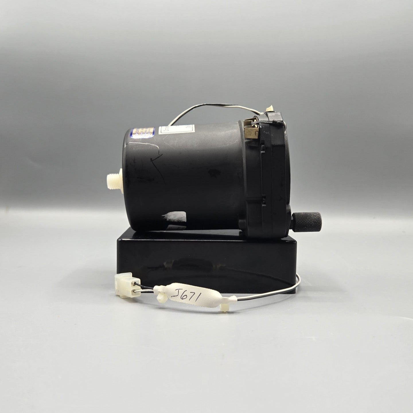 United Instruments Altimeter - PN: 5934D-3 (Code: A.249G)
