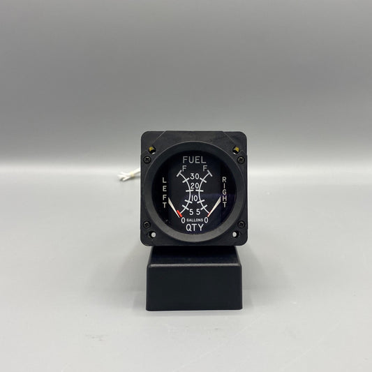 Cessna Fuel Quantity Indicator - Part Number: S3317-3, FQ4044-12021