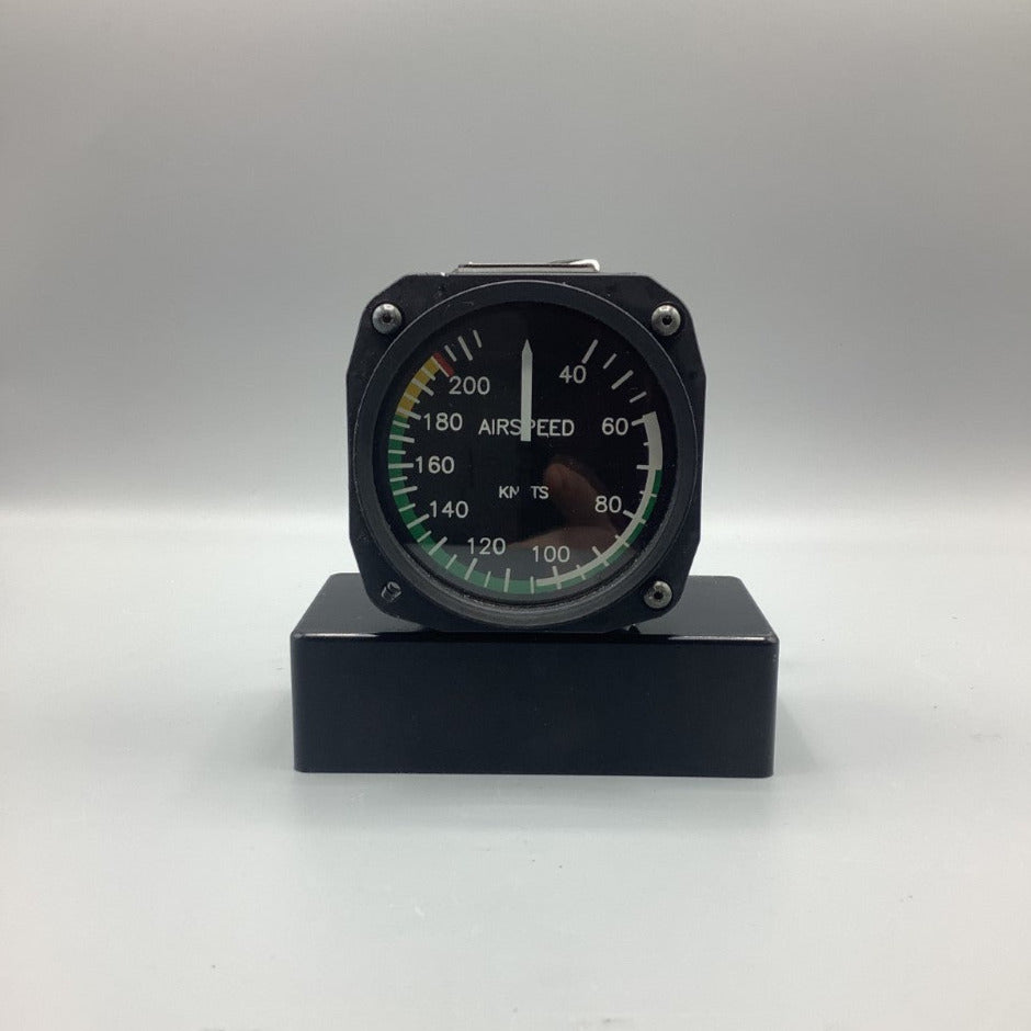 Cirrus Standby Airspeed Indicator - Part Number: 13562-002